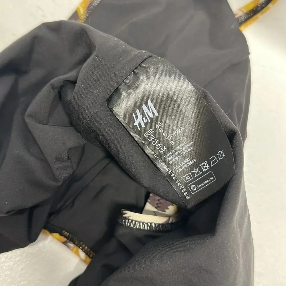 Moschino x H&M Swimsuit One Piece Bathing Suit Gold Chain Animal Black Size 8 - Picture 8 of 10